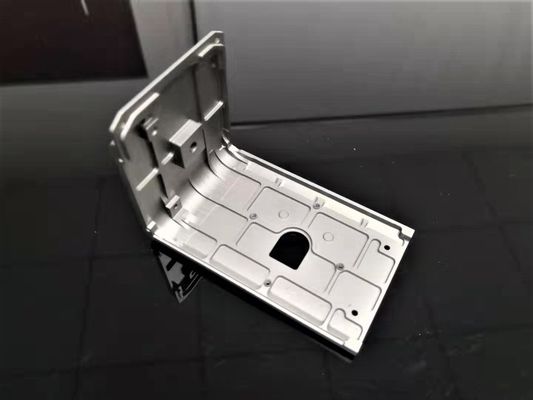 CNC UAVの無人機はチタニウムTC4 TA9 TW340のサンド ブラストの表面処理を分けます