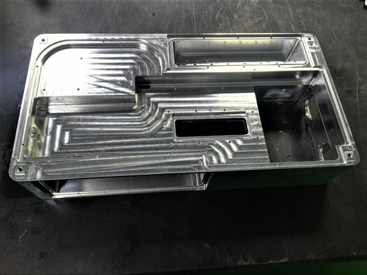 レーザー機械3のカスタマイズされた精密によって機械で造られる部品4つの5つの軸線連結部品