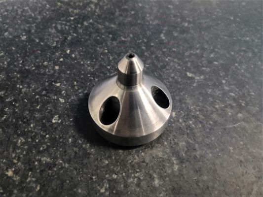 HRC60 Ra0.6の平坦0.005mmの精密によって機械で造られる部品