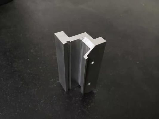 芝刈り機ギヤ精密は部品の家具ハードウェア部品の陽極の の酸化を機械で造りました