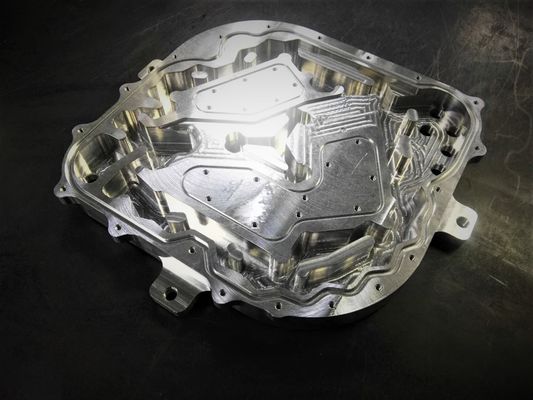 AL7075 4軸線プロトタイプCNC機械化サービス電子工学の船の付属品