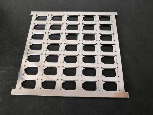 光学レンズの精密据え付け品の精密ワイヤー切断クランプ ワイヤーEdmの工具細工