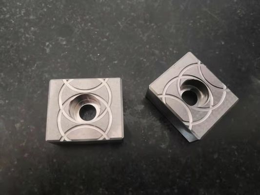 CNCの機械化の精密は抵抗力がある部品型の高温摩擦を機械で造りました