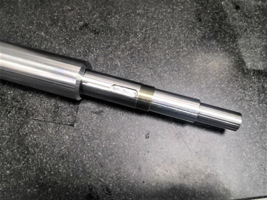 極度の長い紡錘720mm CNCの回転機械は分けます